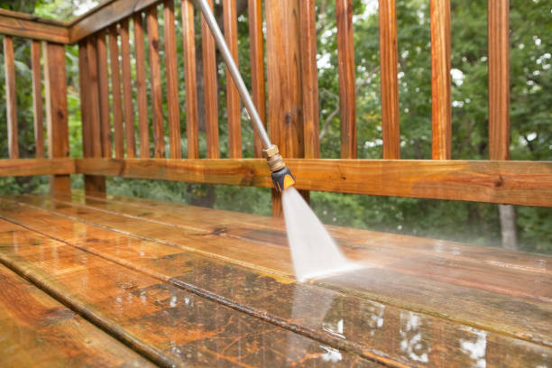Why Choose Our Certified Pressure Washing Experts for Your Project Needs in Travilah, MD?